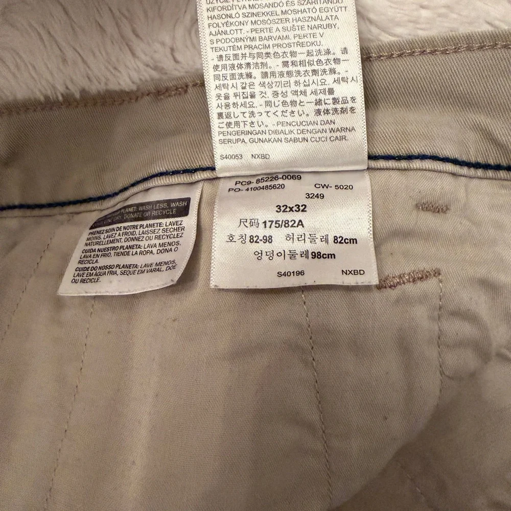Levi's XX Chino Standard Taper Khaki Pants 32x32 - Picture 9 of 10